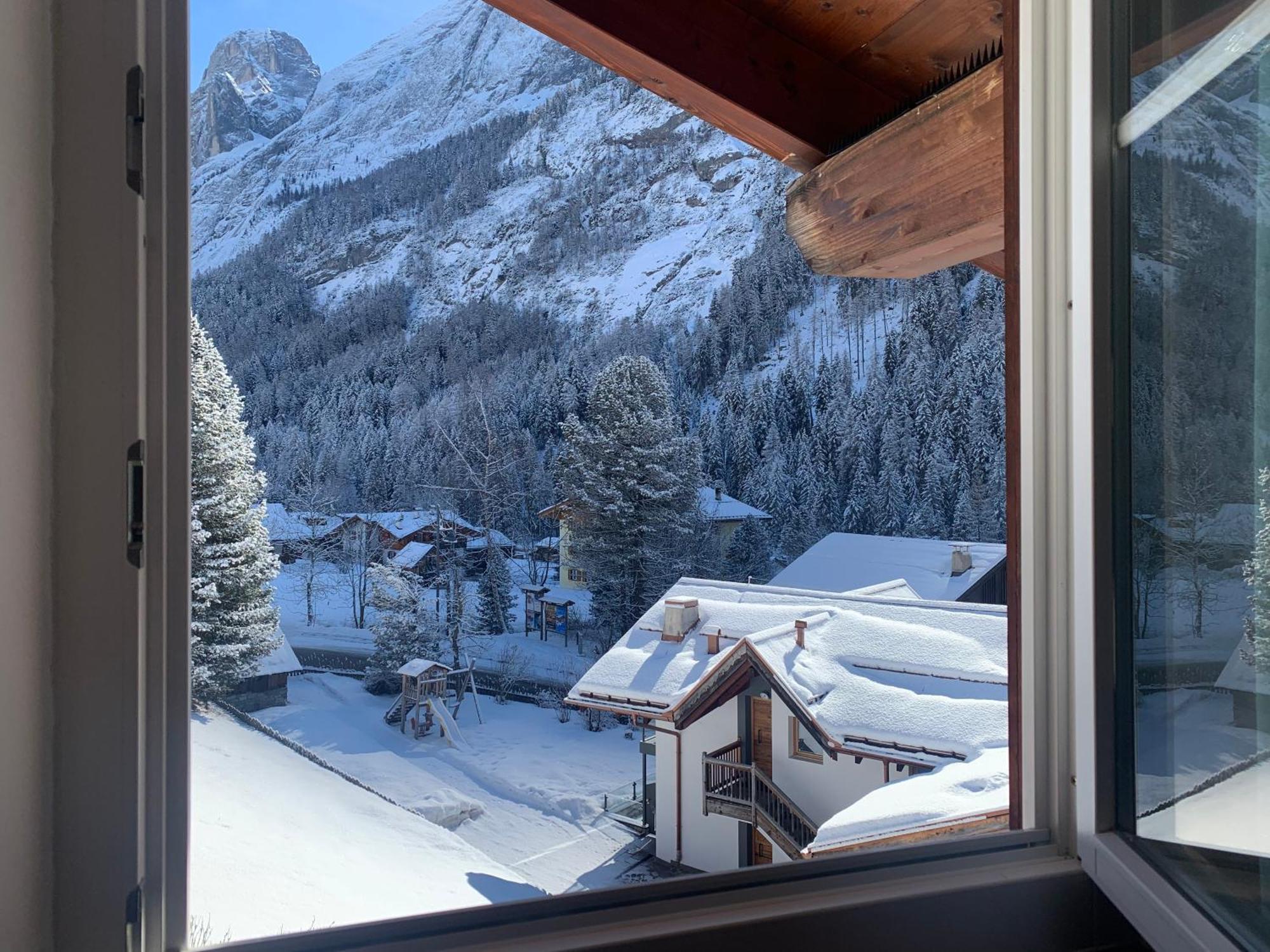 Luxury Chalet Orchidea Canazei Extérieur photo