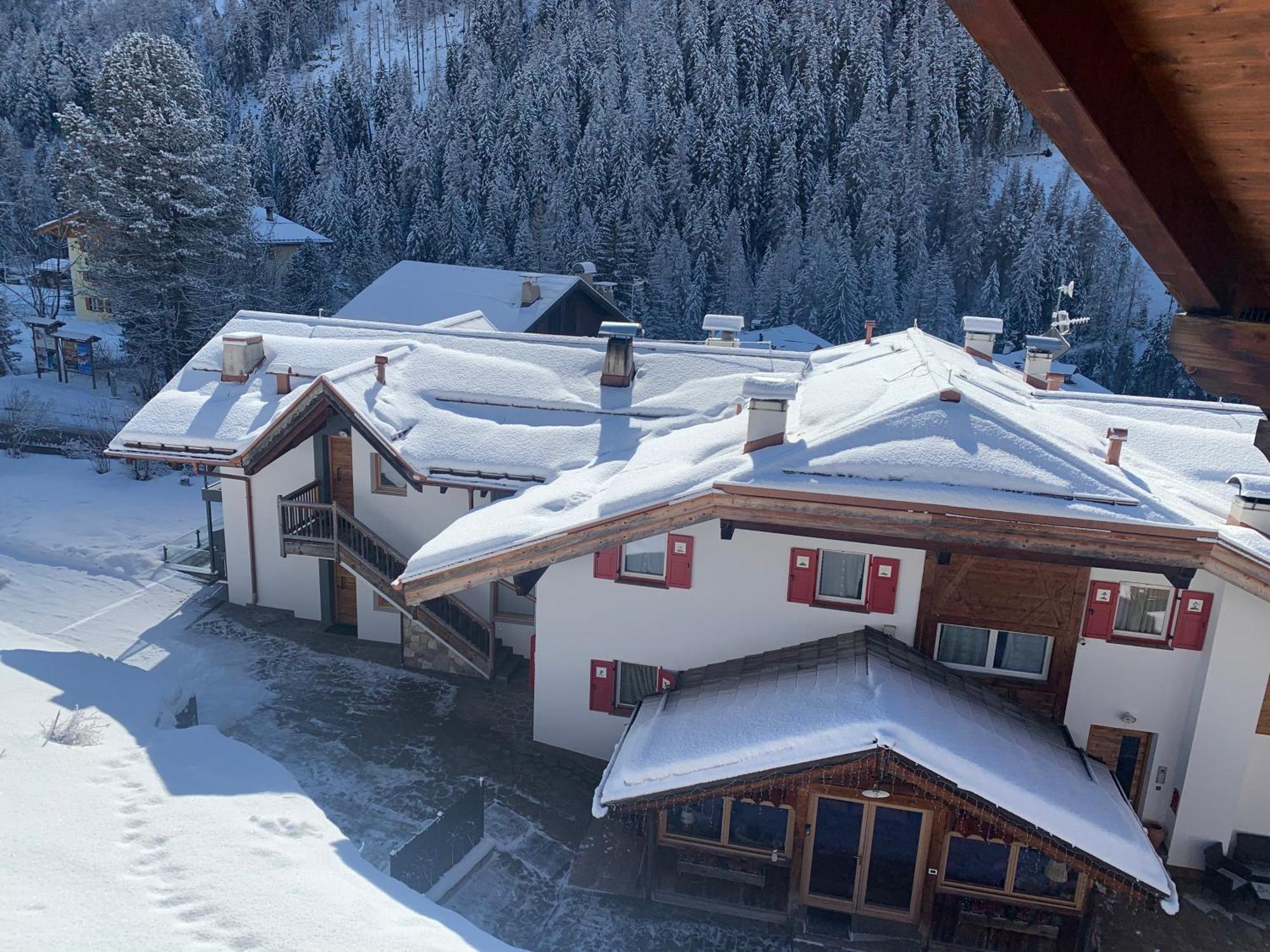 Luxury Chalet Orchidea Canazei Extérieur photo